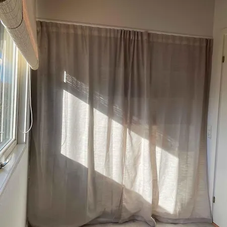 Idyllic Summer House Close To Water And Nature Hébergement de vacances *